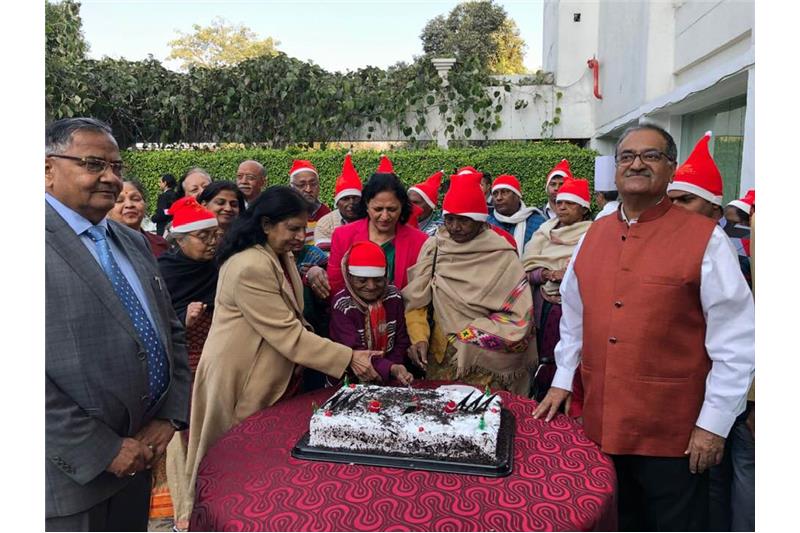 Christmas Celebrations at Clarks Awadh hosted by Colonel DD Manglik Vice President