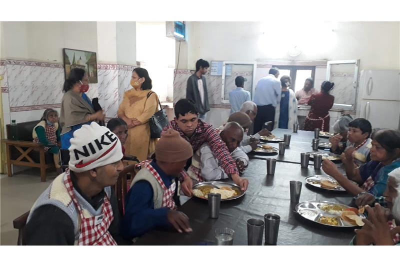 Dr Bhawna Malhotra Singh has sponsored lunch