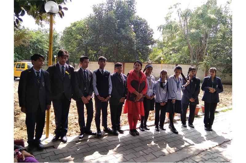 CMS School Rajendra Nagar III campus, Lucknow came to Cheshire home and celebrated Holi 7 March 2020