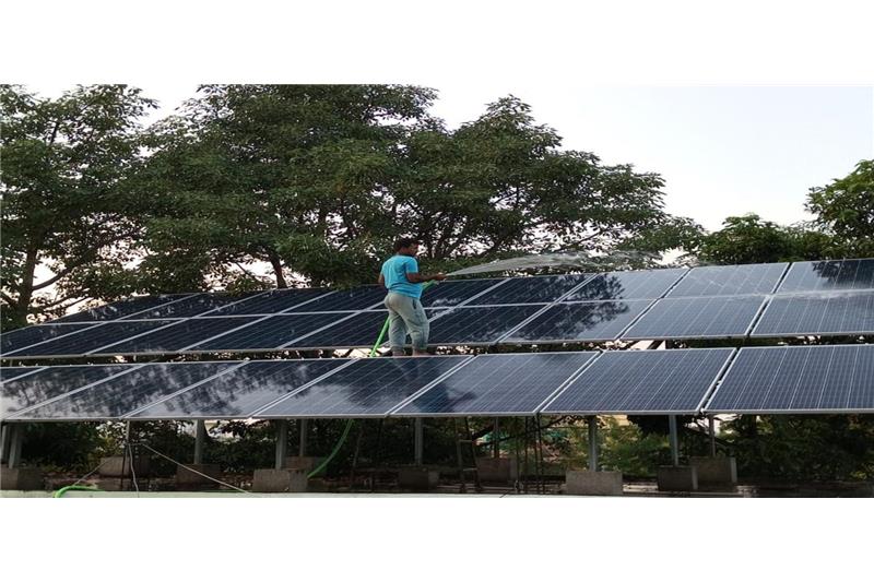 Solar Panel Cleaning