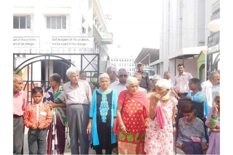 Cheshire Home residents were invited for the International Children Film Festival at CMS Kanpur ad