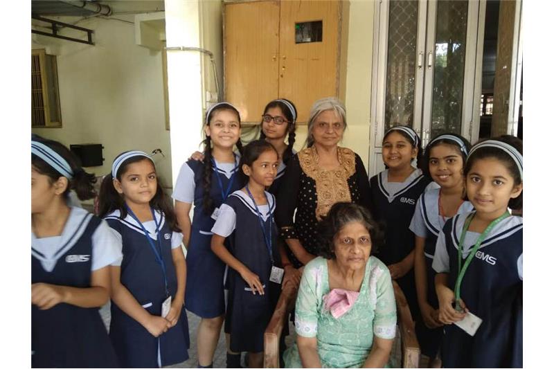 Visit by Children from CMS ;mti Nagar. Class 4 Students