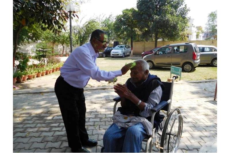 Marriage Anniversary of  Mr & Mrs A M Verma & Holi Celebration 