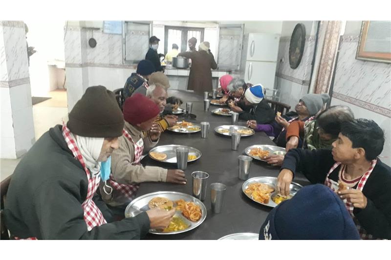 Ms Manju Kalia madam has sponsored breakfast on 20 Jan 22