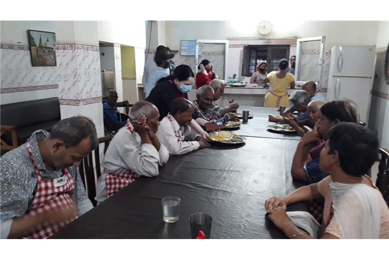 Ms Manju Kalia Madam has sponsored ;l Gappe