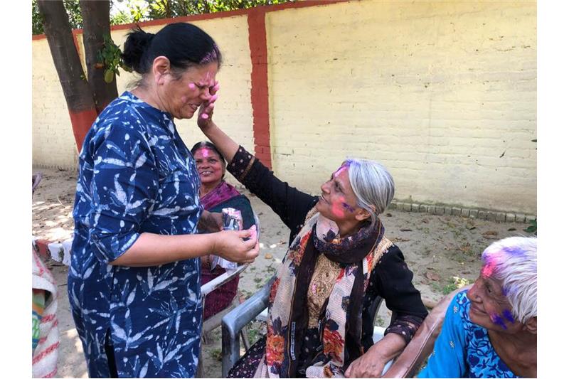 Holi with the Cheshire Home residents 21 March 2019