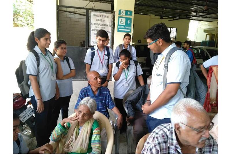 The Children and teachers of CMS Kanpur road Lucknow donated daily use items, old clothes 30 April 2019  