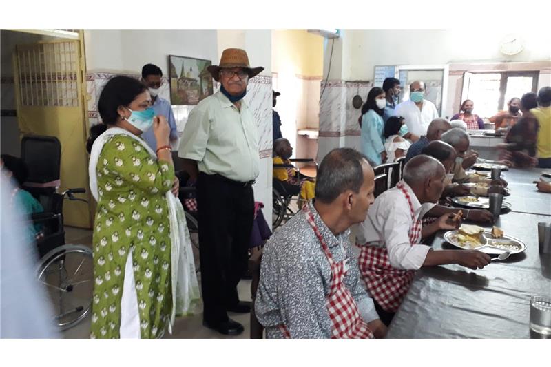 Ms Sushma Chaudhary has sponsored lunch today