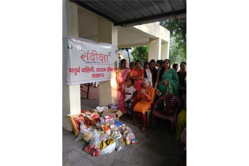 Visit by ladies of 4th SSB Battalion led by the Commanding Officers wife Ms Sandhya Shinde 