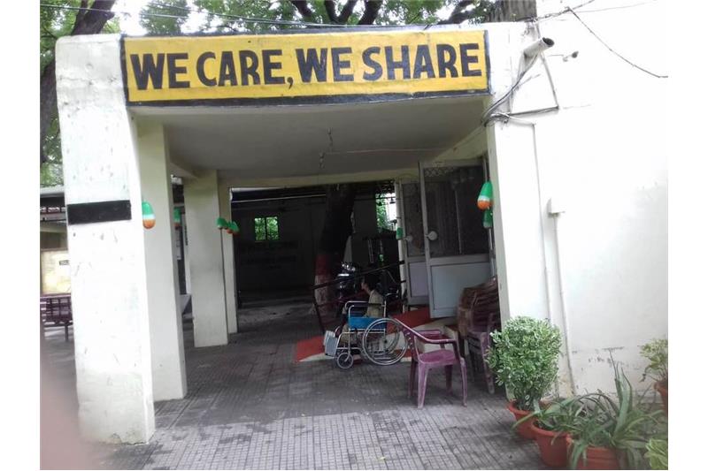 Independence Day Celebrations with the residents of Cheshire Home 