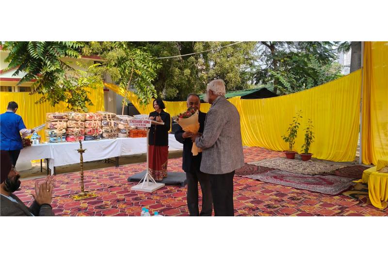 Lunch was sponsored by Maj Gen Sajiv Jetley, VSM (Retd).   The Chairman presented a memento to General Officer