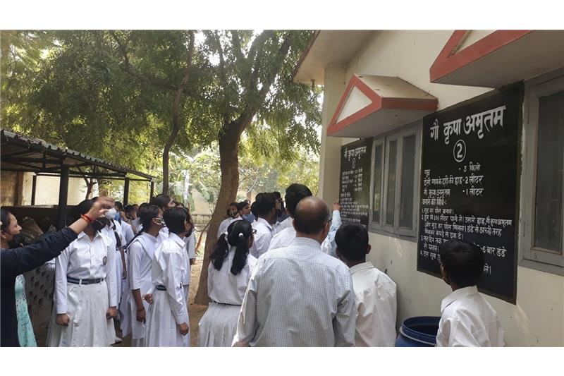Ms Shubhangni Pathak LPS eldeco visited home on 03 Nov 2021