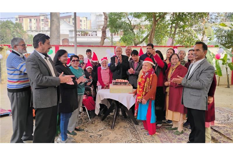 Christmas Celebration at Chehire Home 25 Dec 2024