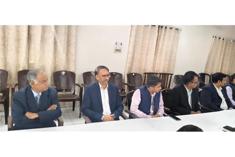 Team Green Gas Limited headed by Mr Rajnesh Singh, CVO, GGL Ltd, Mr Girija Shankar, MD GGL and Mr RK Behra, Dir Commercial have visited at Cheshire home alonwith 18 other members from GGL and audited green gas installed at Cheshire home followed by refreshments with evening team