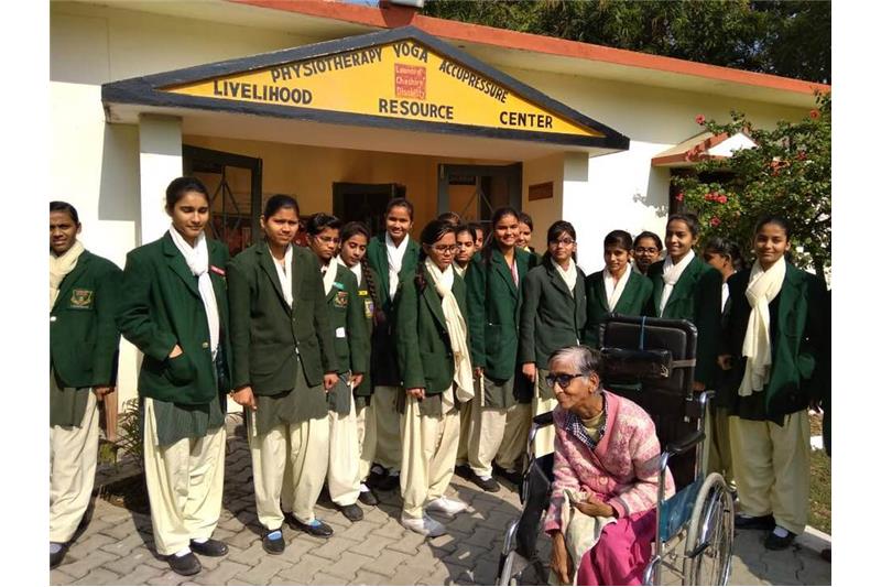 Children from SKD Academy visited the Cheshire Home Today. 29/1/2019