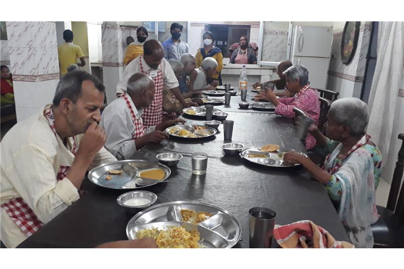 Ms Mansi Singh has donated dinner today