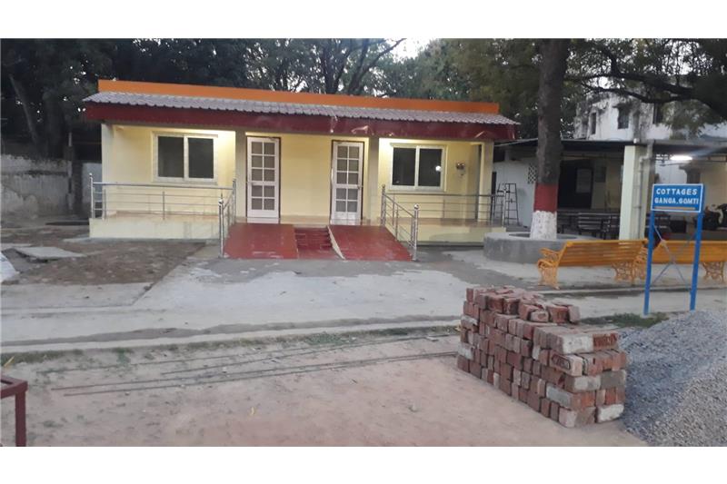 New block of two rooms & services funded by Eldeco