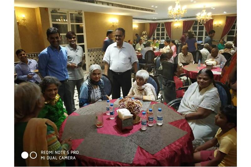 Mr and Mrs Sudhir Halwasiya hosted the Residents of Cheshire Home at Cappuccino Blast 11 April 