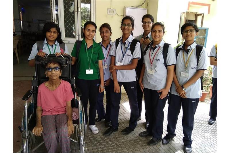 The Children and teachers of CMS Kanpur road Lucknow donated daily use items, old clothes 30 April 2019  