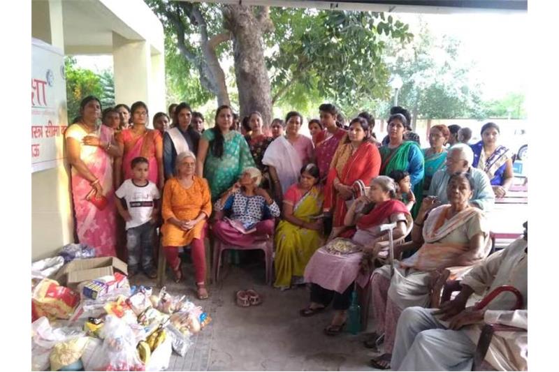 Visit by ladies of 4th SSB Battalion led by the Commanding Officers wife Ms Sandhya Shinde 