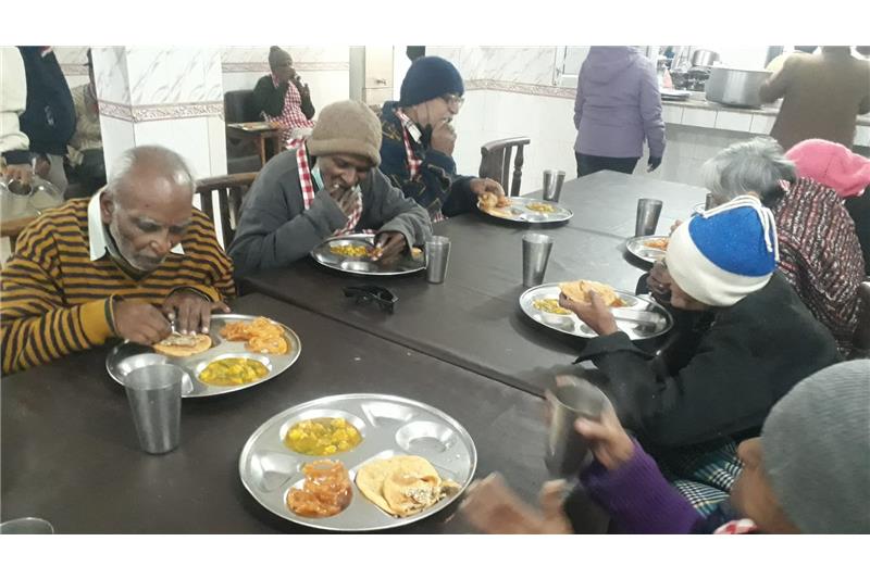 Ms Manju Kalia madam has sponsored breakfast on 20 Jan 22