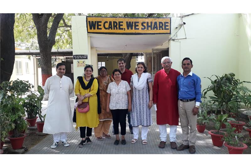 Ms Priti Kapoor wo Brig Arvind Kapoor (Retd) has sponsored lunch today