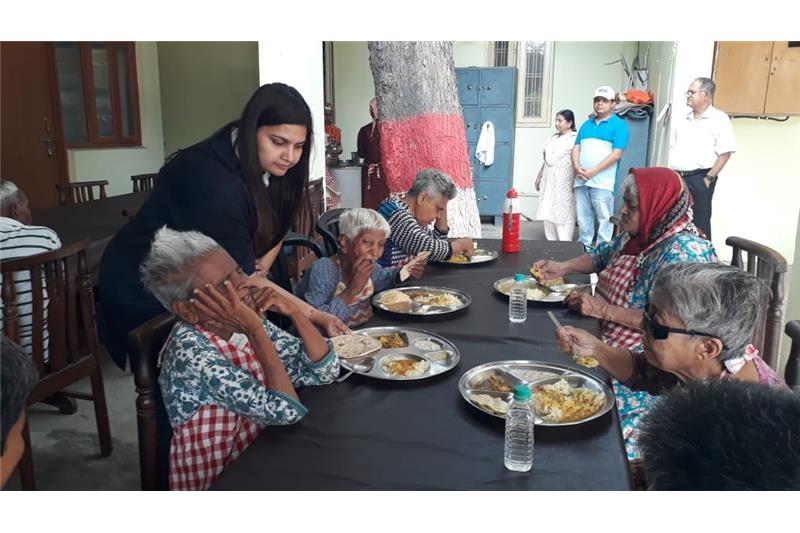 Mrs Neerja Bajpai sponsored Lunch for the residents of Cheshire Home Lucknow on 15 Apr 2024