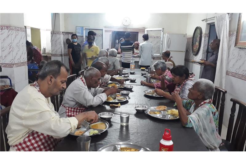 Ms Mansi Singh has donated dinner today