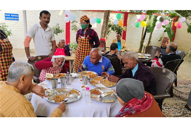 Christmas Celebration at Chehire Home 25 Dec 2024