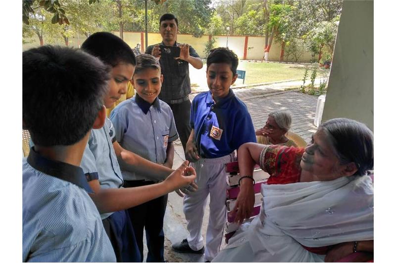 Children from APS Academy Senani Vihar Lucknow visited Cheshire Home 12 May 2019
