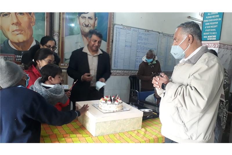 Ms Manju Kalia madam has sponsored breakfast on 20 Jan 22