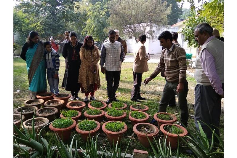 Visit by Mr Kamlesh and 11 members to the Cheshire Home 5 Jan 2020