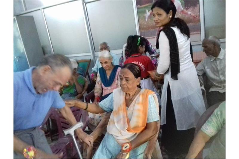 Children from DPS Eldeco visited the Cheshire Home today to celebrate Rakhi 