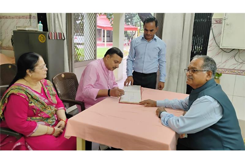Mr DK Singh, Lokayukt UP ;vt has sponsored Lunch for the residents and staff of Cheshire Home Lucknow on 29 Sept 2024