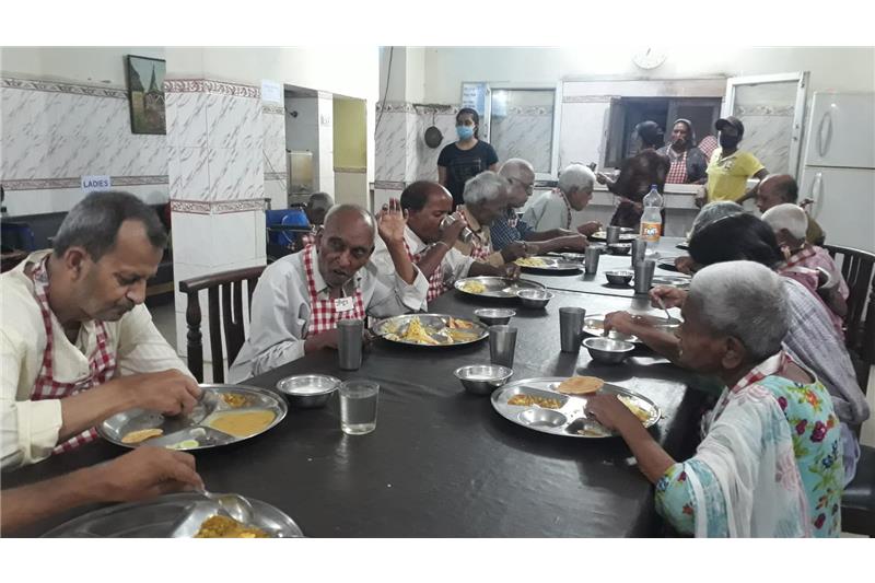 Ms Mansi Singh has donated dinner today